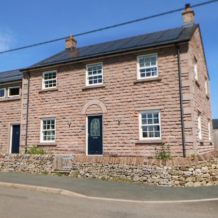 Larch House Villa Penrith Buitenkant foto