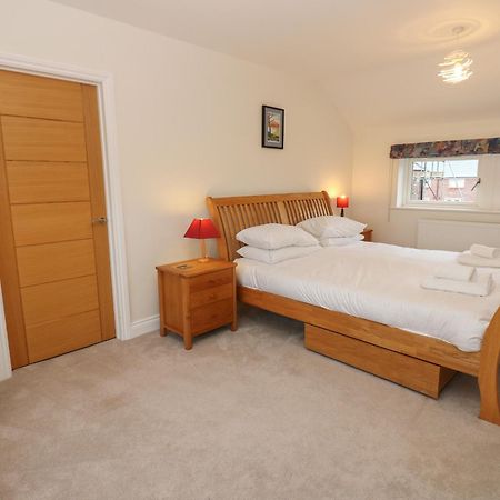 Larch House Villa Penrith Buitenkant foto